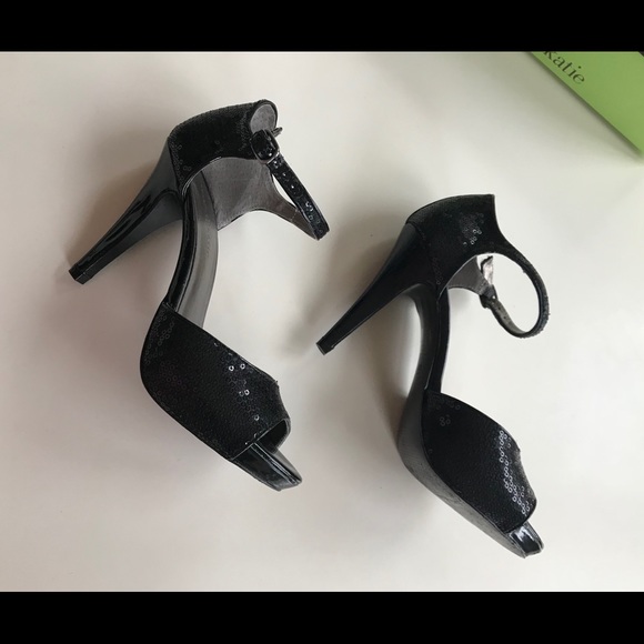 🌿KELLY & KATIE Black heels. Worn once! - Picture 1 of 7